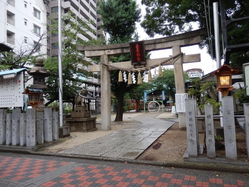 shrine-osaka-03.jpg