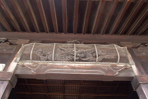 東茶屋八幡社拝殿彫り物